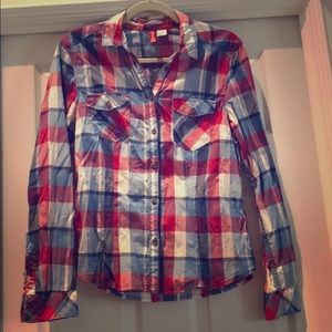 Divided by H&M women’s button down shirt US 10